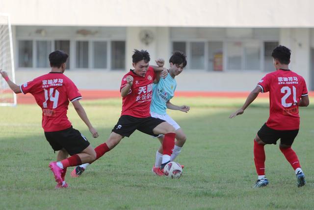 太棒了！桂林足球首支中冠球队诞生！